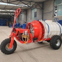 牽引款風(fēng)送式打藥機(jī) 葡萄園送風(fēng)式噴霧器 果園自走式噴霧機(jī)運(yùn)輸車