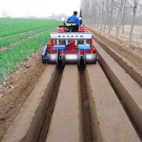 大蔥大姜草莓開溝施肥起壟機 四輪拖拉機配套開溝施肥起壟一體機
