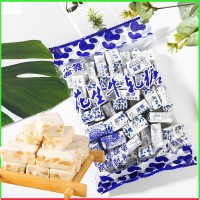 花生牛軋?zhí)枪B結(jié)糖500克婚慶喜糖牛扎糖年貨節(jié)休閑零食袋裝批發(fā)
