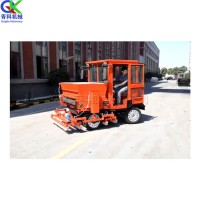 四輪車式?jīng)_砂機(jī) 足球場充沙機(jī) 液壓傳動(dòng) 仿真草坪填充橡膠顆粒