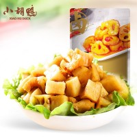 小胡鴨湖北特產(chǎn)批發(fā)香辣鹵藕休閑零食辣藕片小吃粉藕丁蓮藕美食