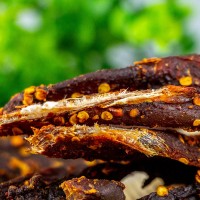 香辣風(fēng)干雞肉干休閑零食批發(fā)賣500g裝散裝肉類零食錦江香廠家直供