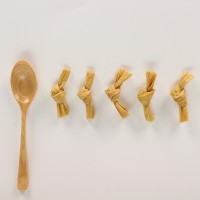 廠家批發(fā)豆制品腐竹結(jié)豆皮結(jié)豆結(jié)火鍋串串涼拌食材2公斤包郵